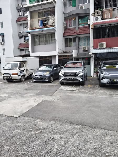 Rumah Flat untuk Dijual di Taman Lip Sin Block 1, 3 & 5 - Michael Khng - PropertyGuru.com.my
