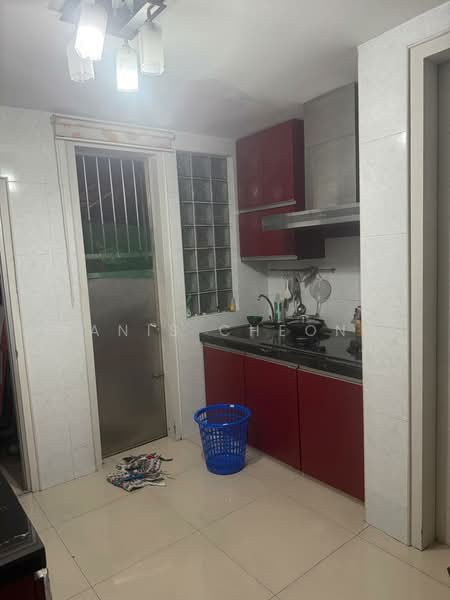 Kondominium untuk Dijual di Menjalara 18 - Yanis Cheong - Kitchen - PropertyGuru.com.my