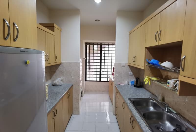 Condominium for Sale at Miami Green - Loh BP - Kitchen - PropertyGuru.com.my