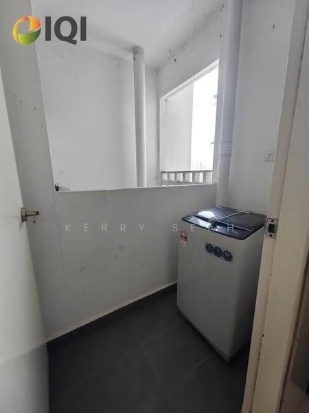 Kediaman Servis untuk Disewa di Woodsbury Suites - Kerry Seah - Balcony - PropertyGuru.com.my