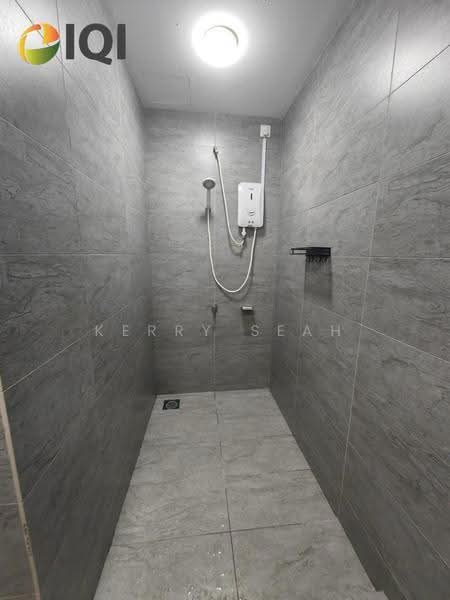Kediaman Servis untuk Disewa di Woodsbury Suites - Kerry Seah - Bathroom - PropertyGuru.com.my