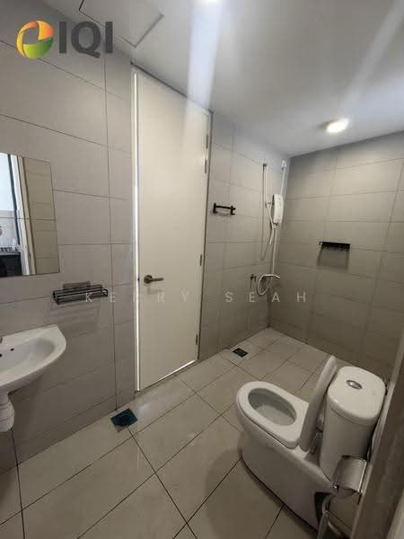 Kediaman Servis untuk Disewa di Woodsbury Suites - Kerry Seah - Bathroom - PropertyGuru.com.my