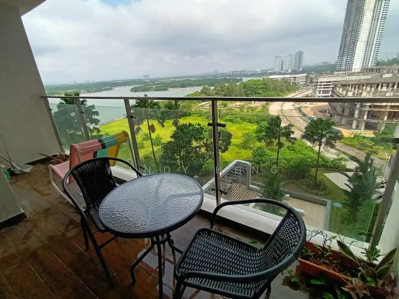 Service Residence for Sale at Royal Strand @ Country Garden Danga Bay - Mindy Heng - Balcony - PropertyGuru.com.my