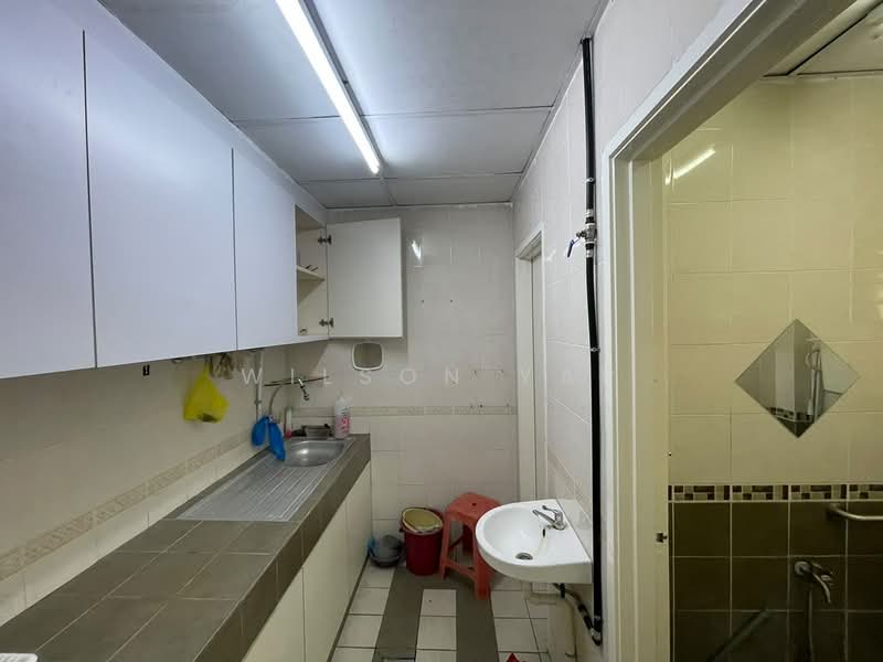 Shop for Rent in Bandar Puteri Puchong (Puchong) - Wilson Yap - Kitchen - PropertyGuru.com.my