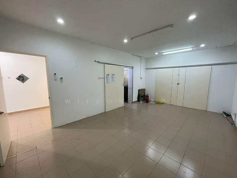 Shop for Rent in Bandar Puteri Puchong (Puchong) - Wilson Yap - Interior - PropertyGuru.com.my