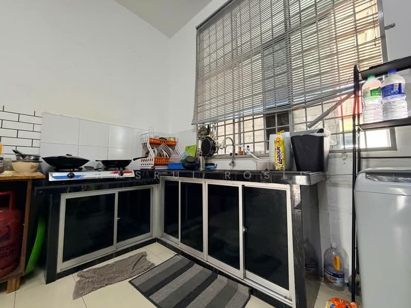 Semi-Detached House for Sale in SP Heights (Sungai Petani) - Hasrul Rosli - Kitchen - PropertyGuru.com.my