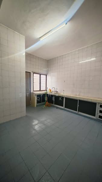Rumah Teres 2-Tingkat untuk Dijual di Teluk Pulai (Klang) - Stephanie Quek - Kitchen - PropertyGuru.com.my