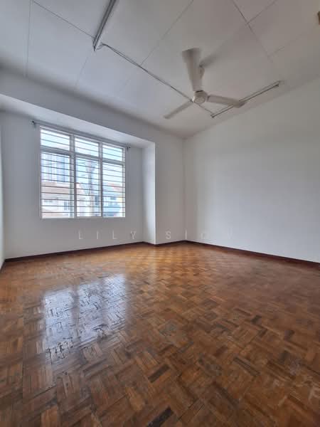 Rumah Teres 2-Tingkat untuk Dijual di Bandar Putra Permai (Seri Kembangan) - Lily Siow - Interior - PropertyGuru.com.my