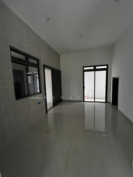 Semi-Detached House for Sale in Bandar Uda Utama (Johor Bahru) - Arshad . - Interior - PropertyGuru.com.my