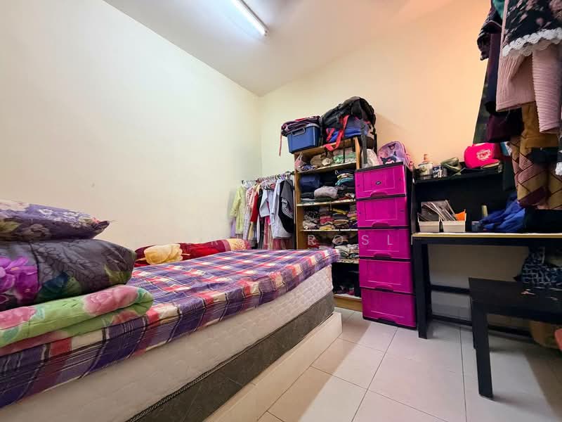 Rumah Teres 1-Tingkat untuk Dijual di Taman Desa Bidara (Kuala Ketil) - Hasrul Rosli - Bedroom - PropertyGuru.com.my