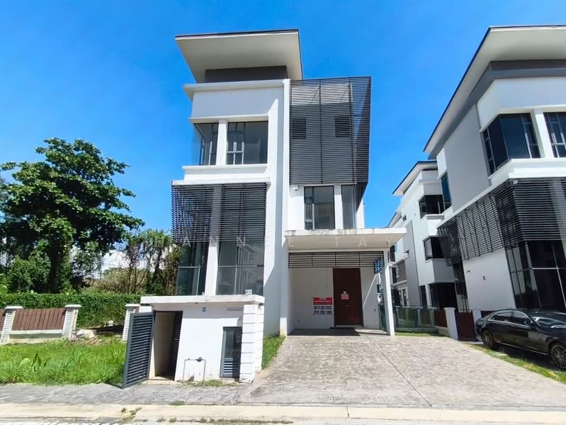 Rumah Berkembar untuk Dijual di Kemuning Utama (Shah Alam) - Hannee Tay - Exterior - PropertyGuru.com.my