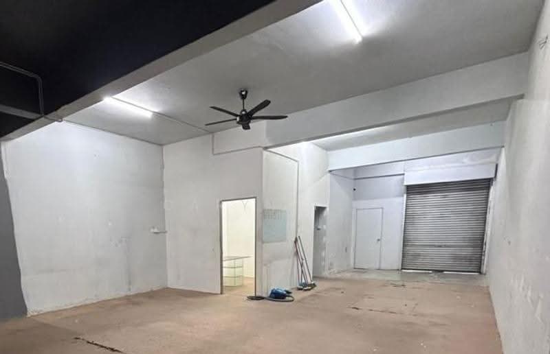 Shop for Rent in Taman Nusa Bestari (Iskandar Puteri (Nusajaya)) - Caryn Ter - Interior - PropertyGuru.com.my