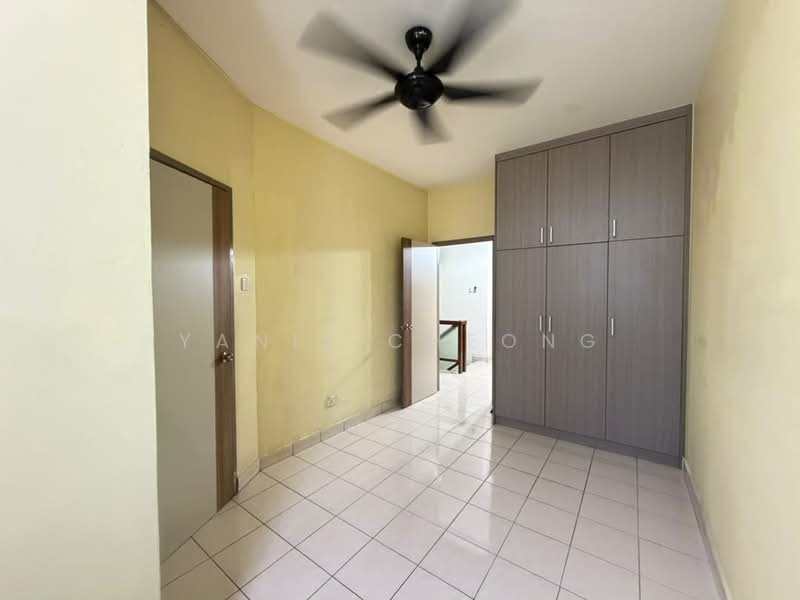2-storey Terraced House for Rent in Kepong (Kuala Lumpur) - Yanis Cheong - Bedroom - PropertyGuru.com.my