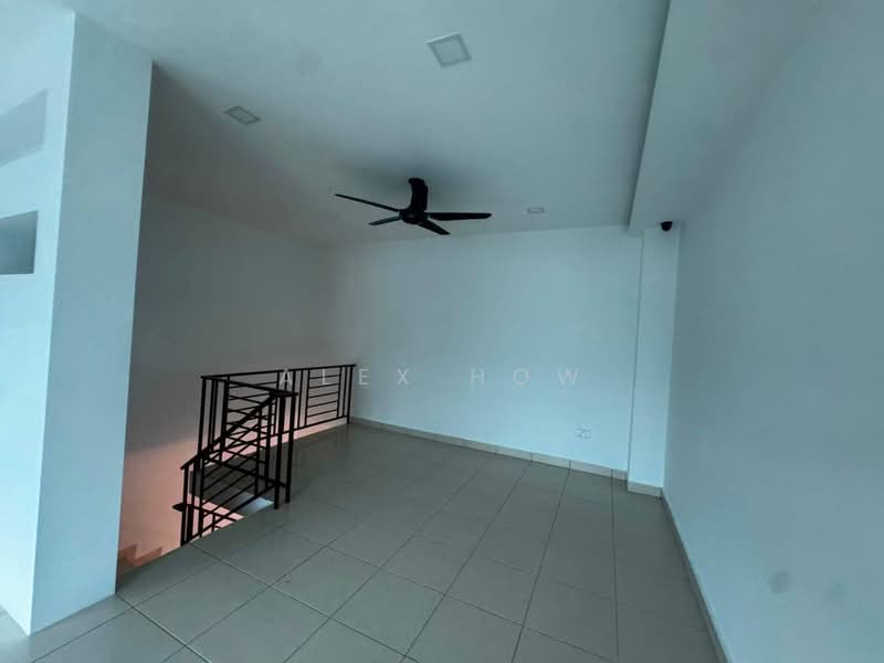 2.5-storey Terraced House for Rent in Taman Scientex Senai (Senai) - Alex How - PropertyGuru.com.my