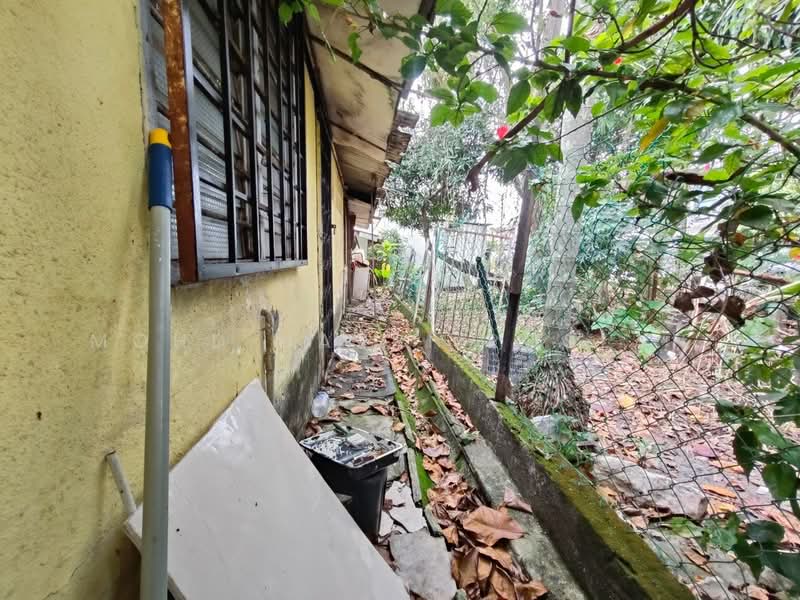 Bungalow House untuk Dijual di Kampung Pandan Dalam (Ampang) - Mohd Nazri Roslan - PropertyGuru.com.my