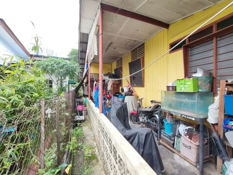 Bungalow House untuk Dijual di Kampung Pandan Dalam (Ampang) - Mohd Nazri Roslan - PropertyGuru.com.my