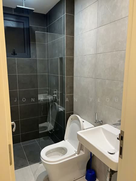 Kediaman Servis untuk Disewa di Sky Meridien - Jonathan Yeoh - Bathroom - PropertyGuru.com.my