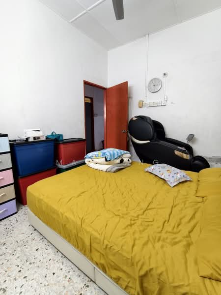 Rumah Teres 1-Tingkat untuk Dijual di Taman Telok (Telok Panglima Garang) - Macy Ang - PropertyGuru.com.my
