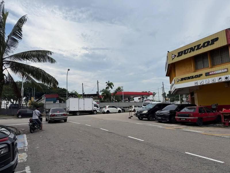 Shop for Rent in Taman Lagenda Putra (Kulai) - Caryn Ter - Exterior - PropertyGuru.com.my