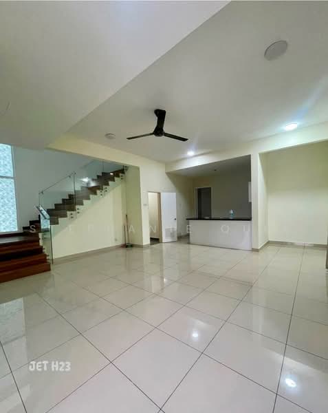 Bungalow House for Rent in Bandar Parklands (Klang) - Stephanie Quek - Living Room - PropertyGuru.com.my