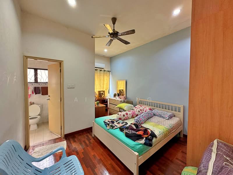 2.5-storey Terraced House for Sale in Jalil Sutera (Bukit Jalil) - Aivan Ng - Bedroom - PropertyGuru.com.my