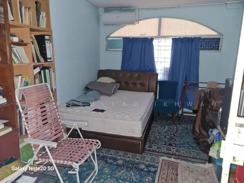 2-storey Terraced House for Rent in Seksyen 4 (Bangi) - Gudrotullah Ikhwan - Bedroom - PropertyGuru.com.my