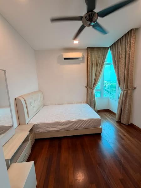 Kediaman Servis untuk Disewa di 1Medini - Yoland . - Bedroom - PropertyGuru.com.my