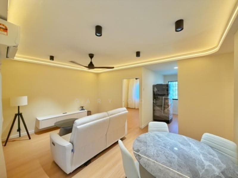 Pangsapuri untuk Dijual di Sri Ivori Apartment - Gary Goh - Living Room - PropertyGuru.com.my