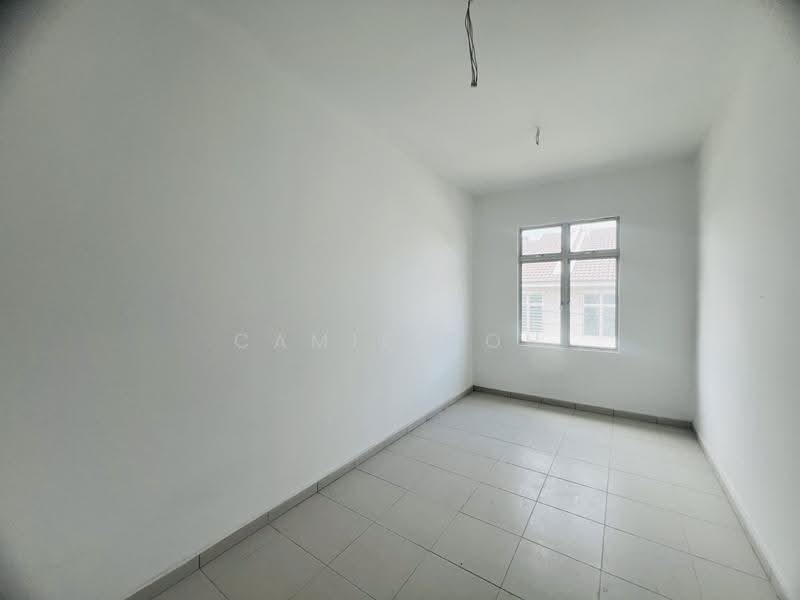 Rumah Teres 2-Tingkat untuk Dijual di Durian Tunggal (Melaka) - Camie Goh - PropertyGuru.com.my
