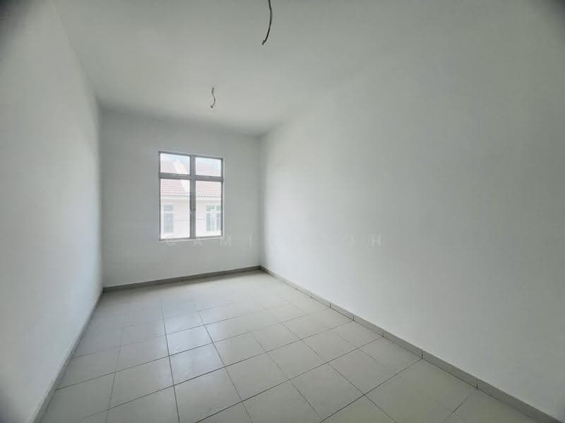 Rumah Teres 2-Tingkat untuk Dijual di Durian Tunggal (Melaka) - Camie Goh - PropertyGuru.com.my