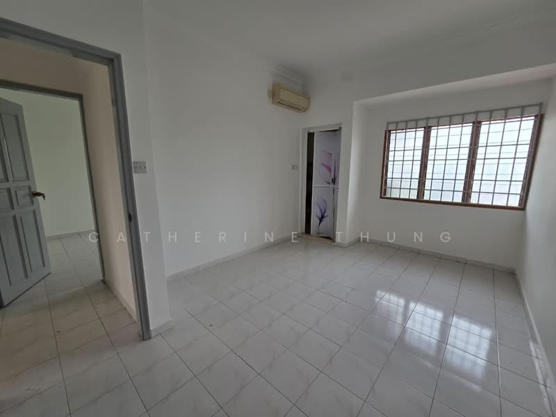 Rumah Teres 2-Tingkat untuk Dijual di Taman Johor Jaya (Johor Bahru) - Catherine Thung - PropertyGuru.com.my