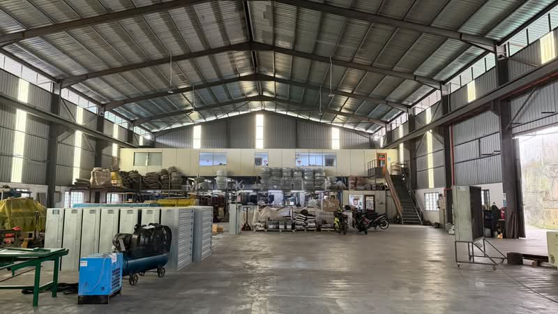 Factory for Rent in Kampung Baru Sungai Buloh (Sungai Buloh) - M.K. Lee - Interior - PropertyGuru.com.my