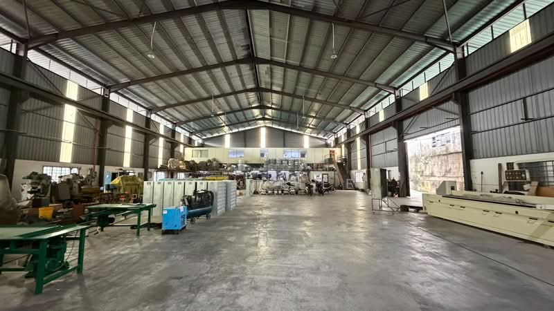 Factory for Rent in Kampung Baru Sungai Buloh (Sungai Buloh) - M.K. Lee - Interior - PropertyGuru.com.my