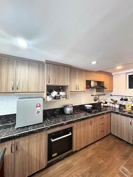 Kondominium untuk Dijual di Tiara Ampang - Izzaza Izzati - Kitchen - PropertyGuru.com.my