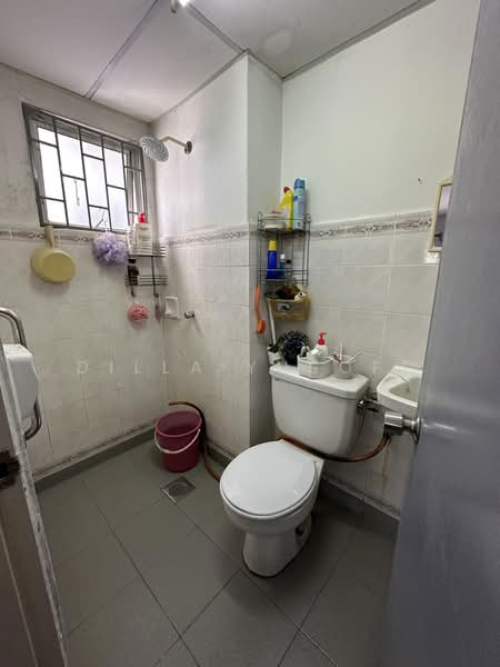 Kondominium untuk Disewa di Ketumbar Heights - DILLA YUSOFF - Bathroom - PropertyGuru.com.my