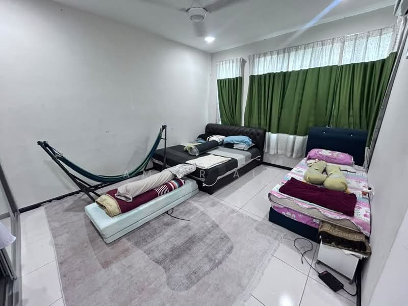 2-storey Terraced House for Sale in Bandar Putra Height (Subang Jaya) - Ameer Ali - Bedroom - PropertyGuru.com.my