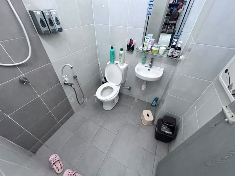 2-storey Terraced House for Sale in Bandar Putra Height (Subang Jaya) - Ameer Ali - Bathroom - PropertyGuru.com.my