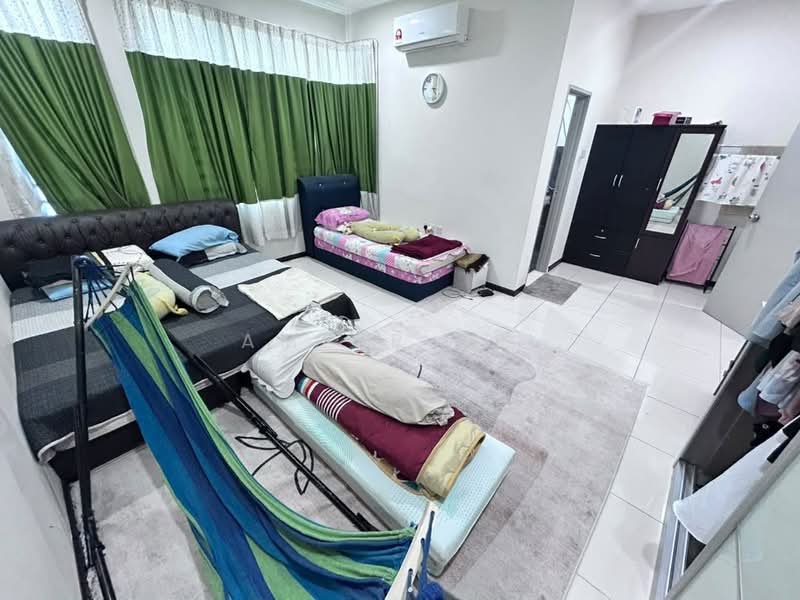 2-storey Terraced House for Sale in Bandar Putra Height (Subang Jaya) - Ameer Ali - Bedroom - PropertyGuru.com.my