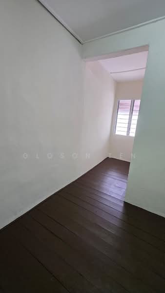 2-storey Terraced House for Sale in Taman Nora (Ulu Tiram) - Gloson Ten - Interior - PropertyGuru.com.my