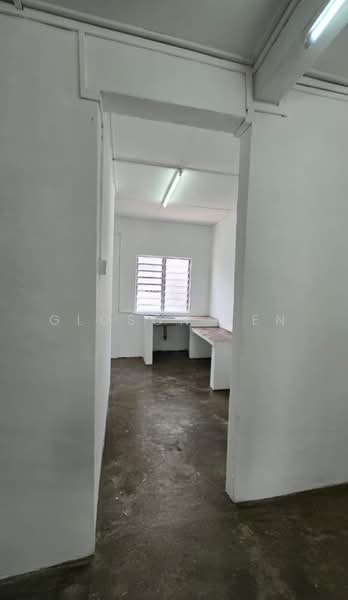 2-storey Terraced House for Sale in Taman Nora (Ulu Tiram) - Gloson Ten - Kitchen - PropertyGuru.com.my