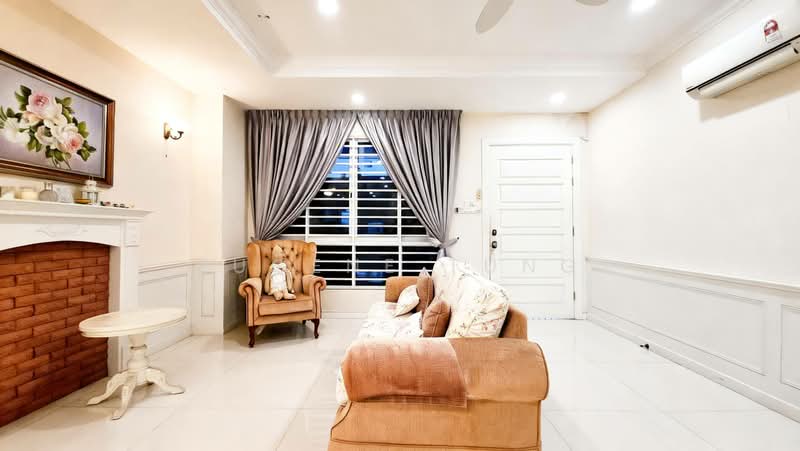 Rumah Teres 3.5-Tingkat untuk Dijual di Kampung Sungai Nibong (Bayan Lepas) - Eugene Tung - Living Room - PropertyGuru.com.my