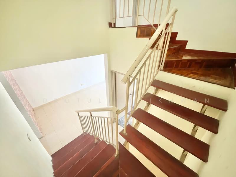 1.5-storey Terraced House for Sale in Taman Impian Putra (Bangi) - Gudrotullah Ikhwan - PropertyGuru.com.my