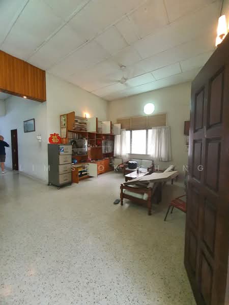 Rumah Berkembar untuk Dijual di George Town (Penang) - Lim Seok Cheng - Living Room - PropertyGuru.com.my