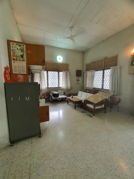 Rumah Berkembar untuk Dijual di George Town (Penang) - Lim Seok Cheng - Living Room - PropertyGuru.com.my