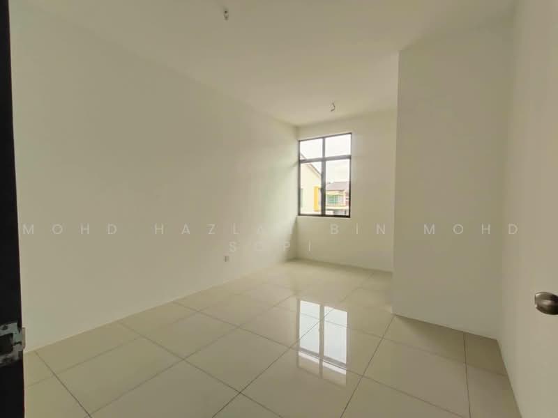 2-storey Terraced House for Sale in Sungai Buloh (Selangor) - Mohd Hazlan bin Mohd Sopi - PropertyGuru.com.my