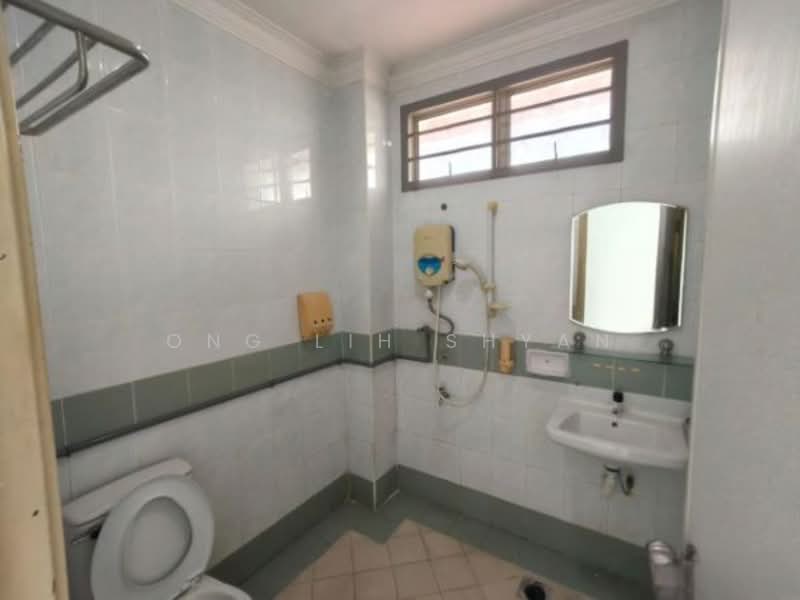 2-storey Terraced House for Sale in Taman Seri Orkid (Skudai) - Ong Lih Shyan - Bathroom - PropertyGuru.com.my