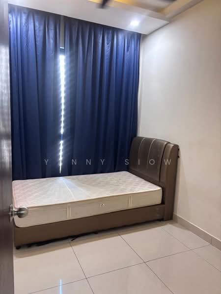 Kediaman Servis untuk Dijual di KL Traders Square - Yanny Siow - Bedroom - PropertyGuru.com.my