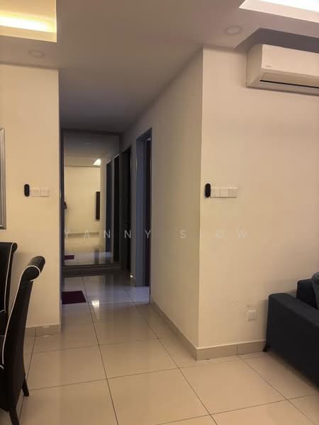 Kediaman Servis untuk Dijual di KL Traders Square - Yanny Siow - Corridor - PropertyGuru.com.my