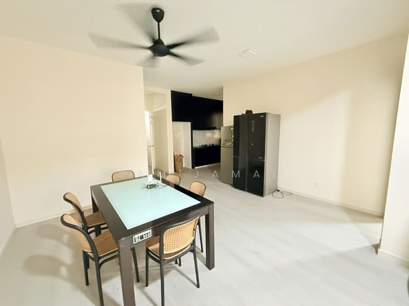 Condominium for Rent at Platinum Lake PV 10 - Sam Jamal - Dining Room - PropertyGuru.com.my