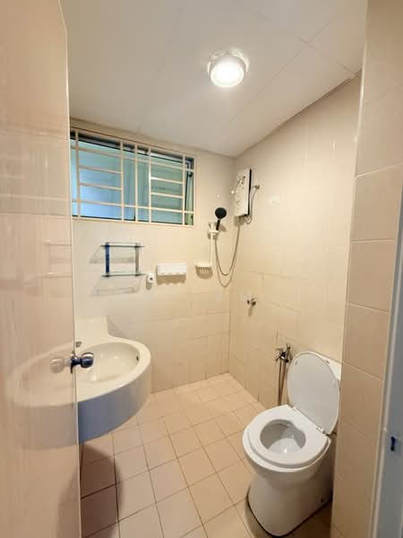 Condominium for Rent at Platinum Lake PV 10 - Sam Jamal - Bathroom - PropertyGuru.com.my